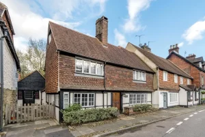 How to Buy a Flat on a Short Lease-wimbledonsurveyors